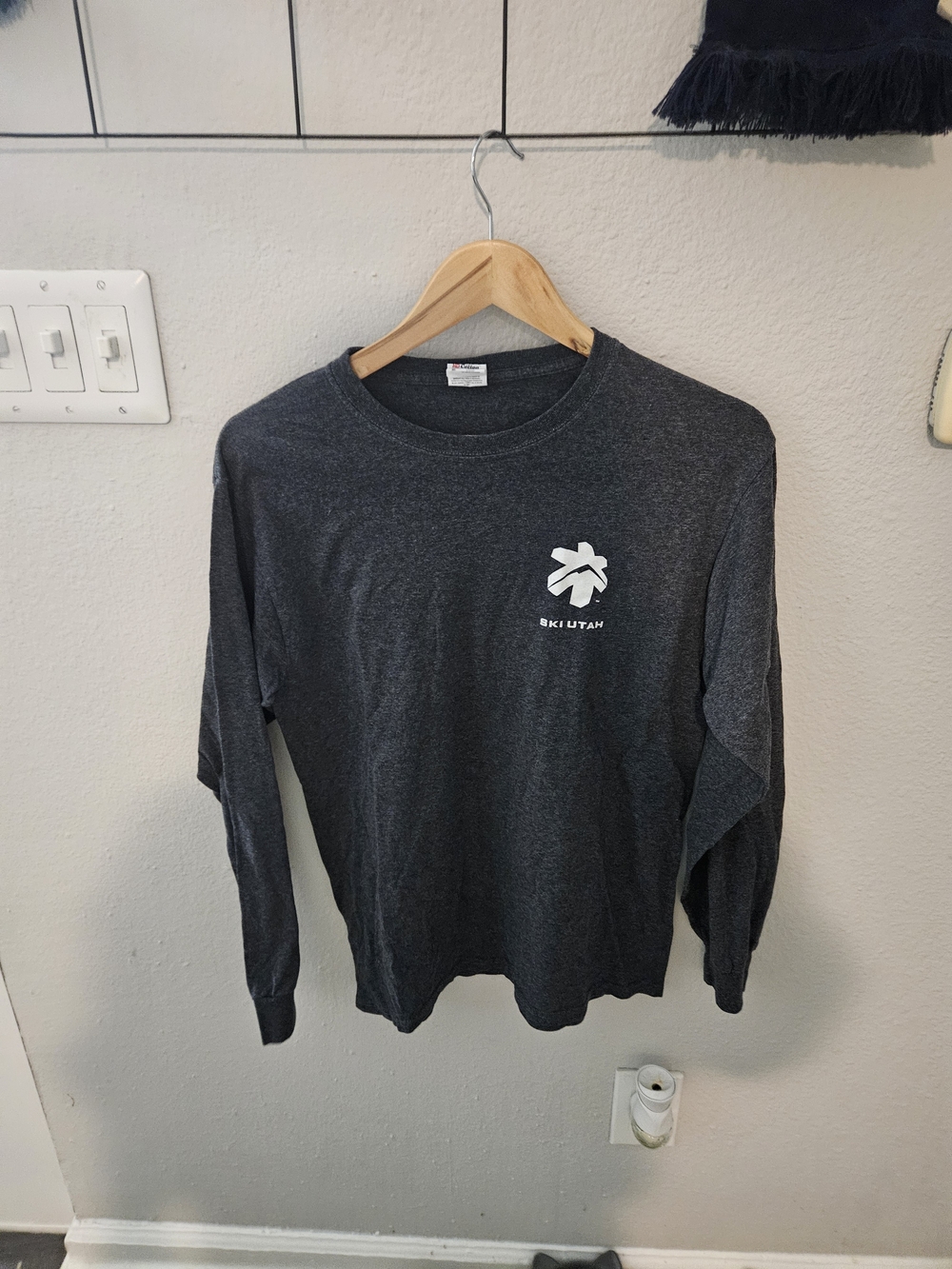 Fruit of the Loom Men's Long-Sleeve Tee - Charcoal Gray with White Logo